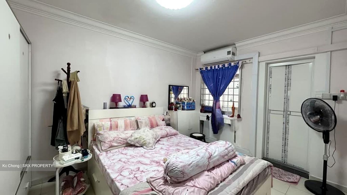 Blk 915 Nanyang Emerald (Jurong West), HDB 3 Rooms #563435981
